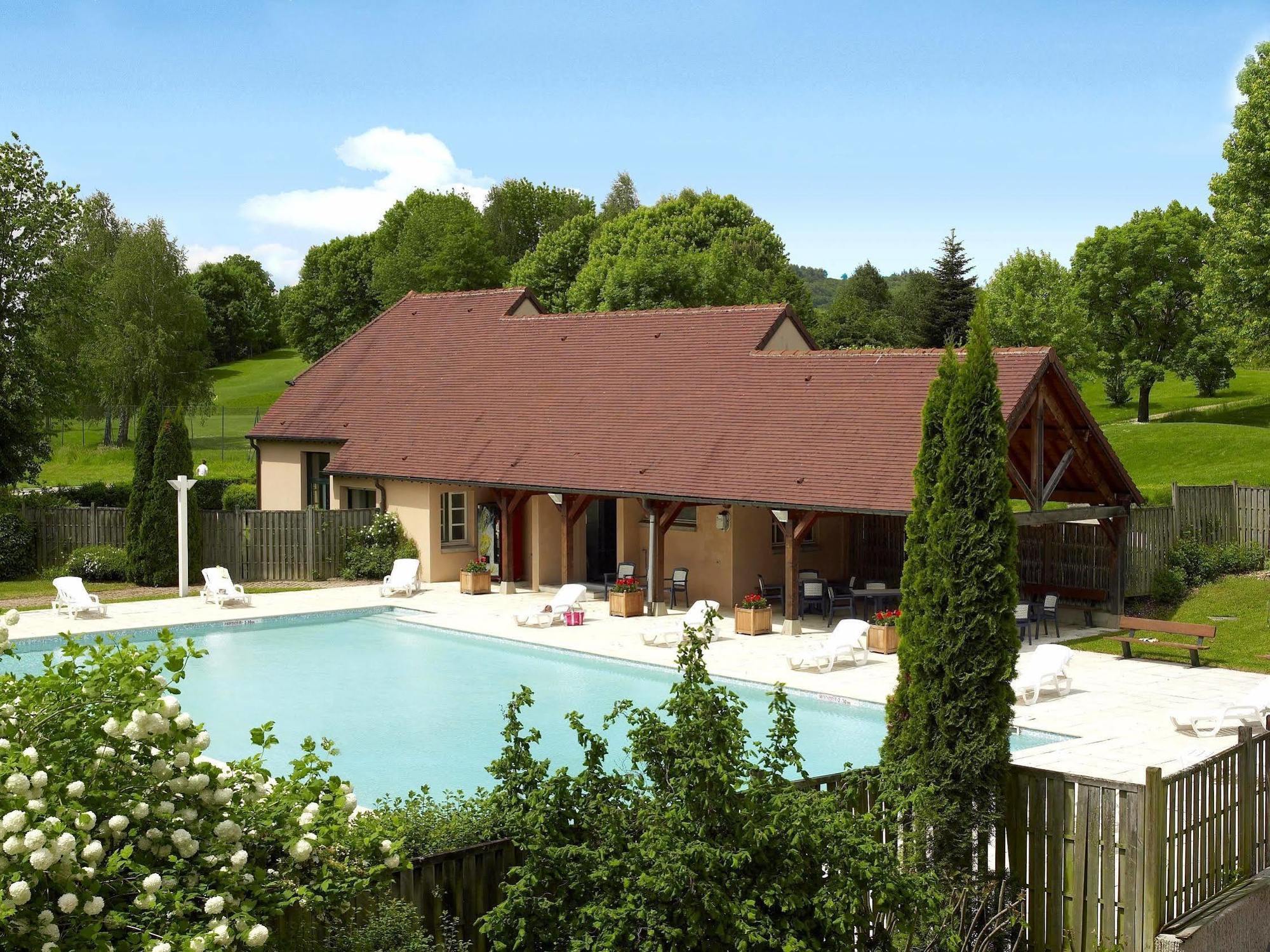 Logis Hotel Golf Le Domaine Du Val De Sorne Vernantois Eksteriør bilde