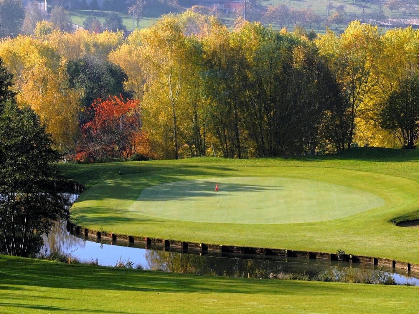 Logis Hotel Golf Le Domaine Du Val De Sorne Vernantois Eksteriør bilde